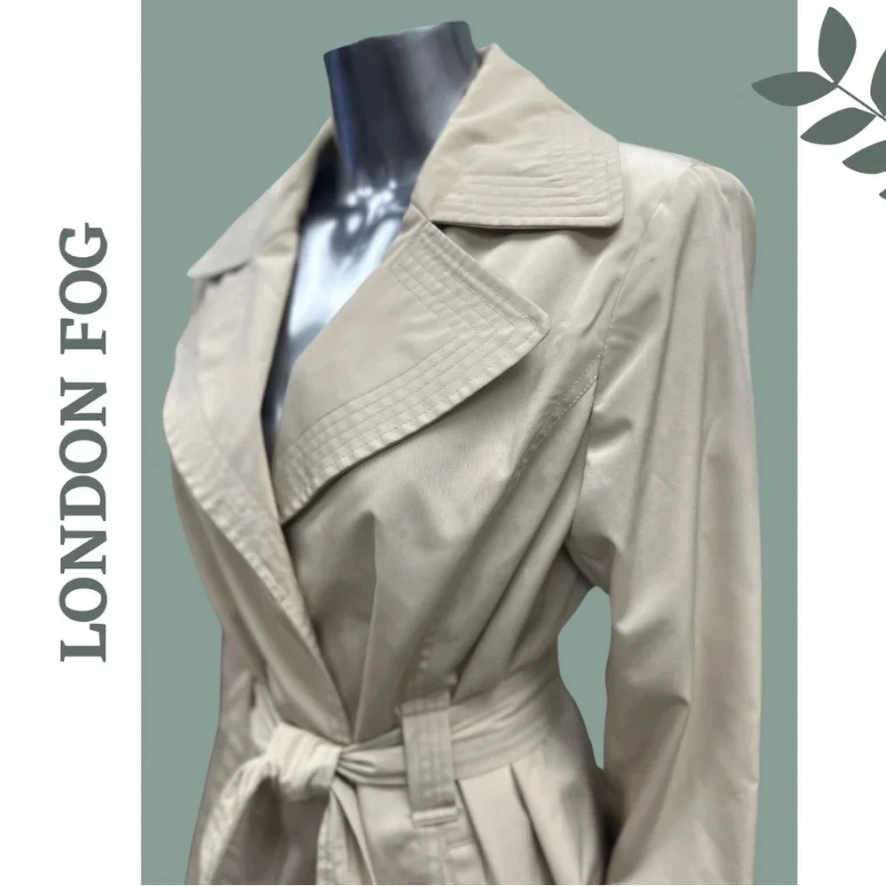 Vintage Y2K London Fog Trench Coat
Tan  Single Breasted Waist Tie Size
Medium - Picture 7 of 13